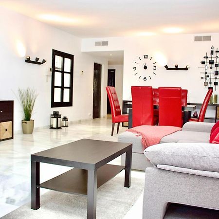 Second Line Puerto Banus Top Floor Apartment มาร์เบยา ภายนอก รูปภาพ