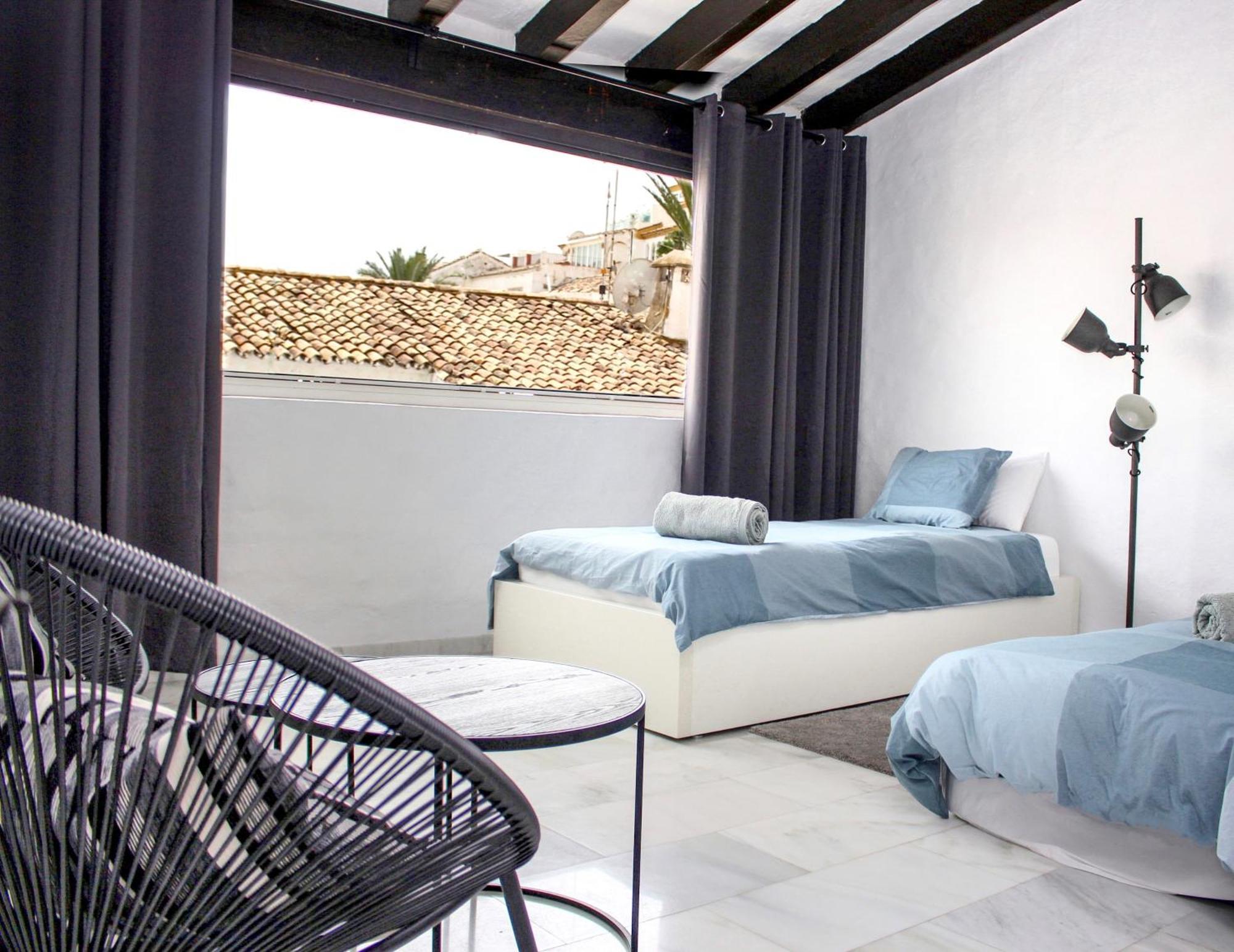 Second Line Puerto Banus Top Floor Apartment มาร์เบยา ภายนอก รูปภาพ