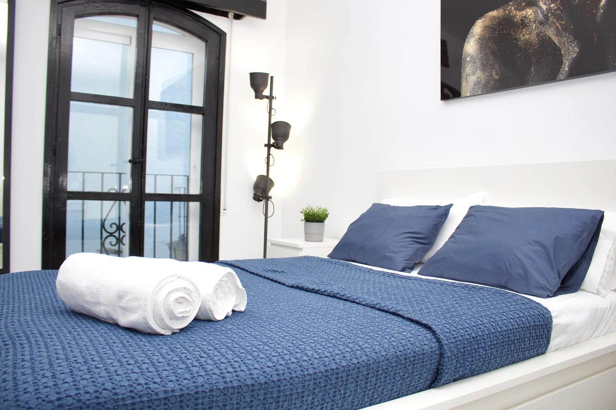 Second Line Puerto Banus Top Floor Apartment มาร์เบยา ภายนอก รูปภาพ